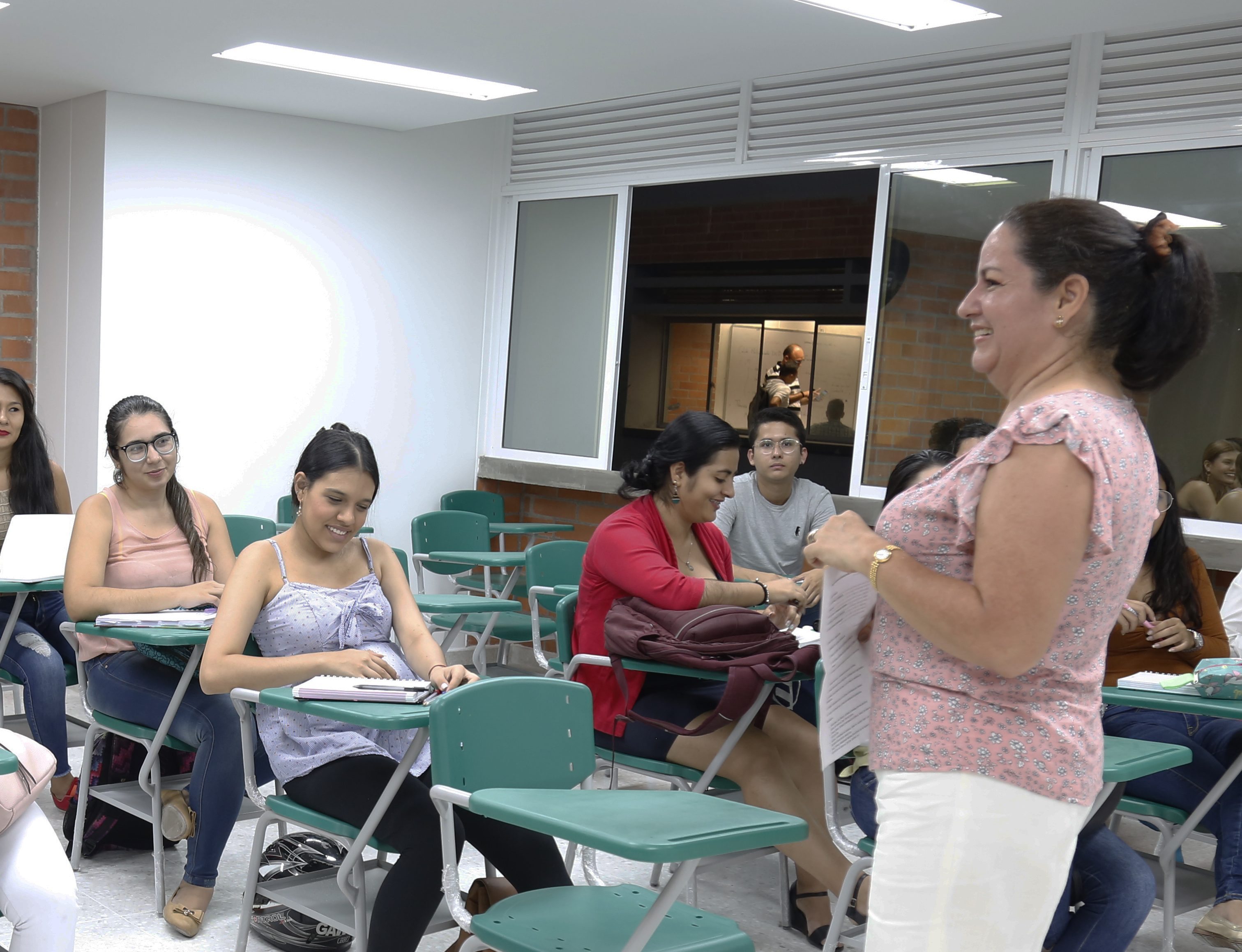 docente en clase